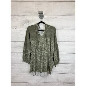 Cato Plus Size Green Knit Cheetah Rib Stripe Pullover Hooded Top Size 22/24W
